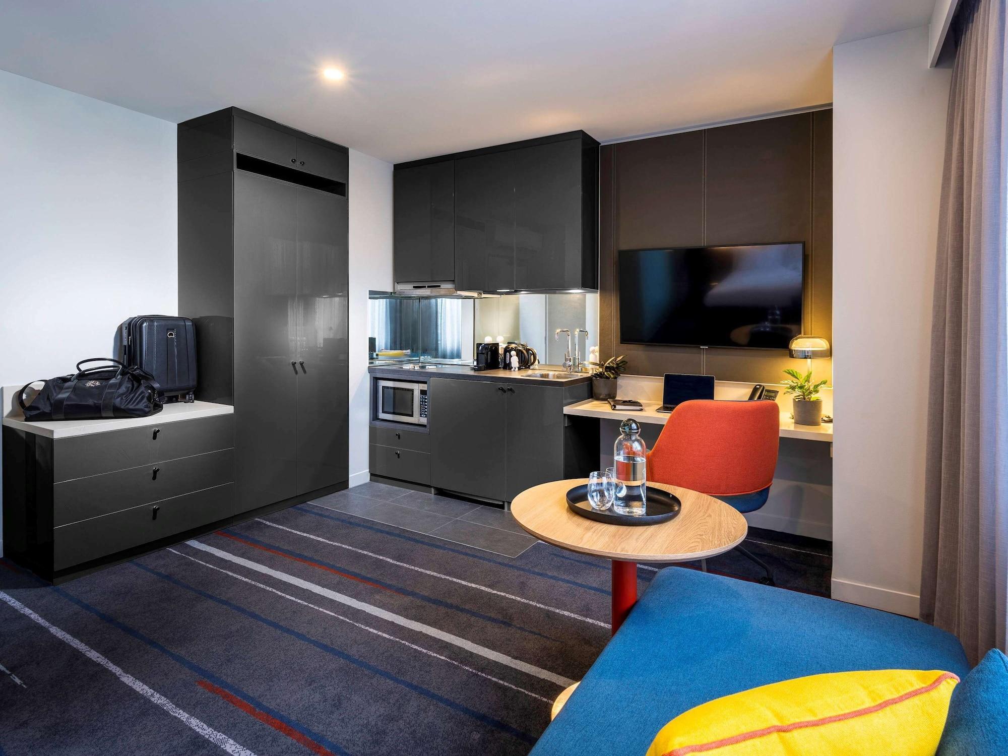 Novotel Melbourne Preston Bagian luar foto
